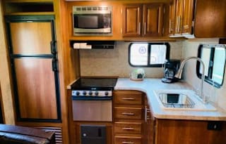 2018 Prime Time RV Tracer Air 253AIR