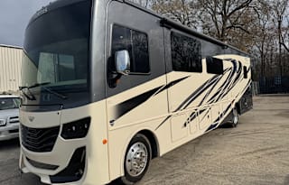 2021 Fleetwood RV Fortis 34MB