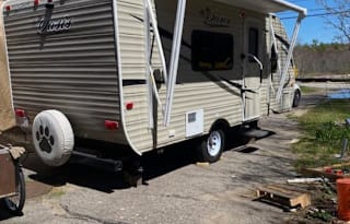 2018 Shasta RVs Oasis 18FQ