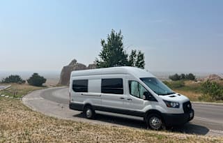Camper Van Seats & Sleeps 4