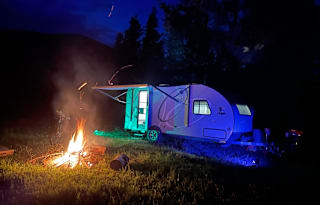 Roomy and sleek: 2020 Forest River RV R Pod RP-196