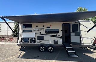 Family Friendly - 2022 Bunk House - FULLY STOCK