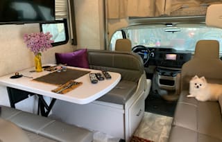 2022 Thor Ouantum LC28 is Ready for Adventure