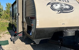 Archie's Toy Hauler Pet Friendly Oasis