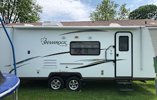 2015 Shamrock 23ss