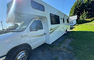 2017 Class C Motorhome - Jackson Rentals