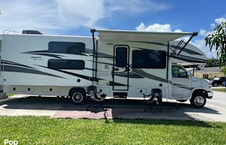 Jayco Greyhawk 31FS with Bunkbeds - *Delivery only