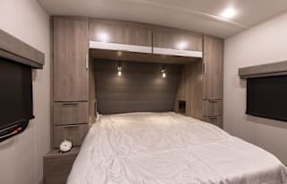 2022 Grand Design Imagine 3250BH