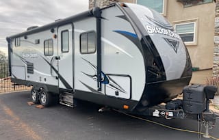 Spacious Clean 27.7' Travel Trailer w/ slide-out