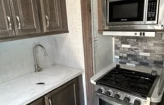 2022 Gulf Stream RV Conquest Class C 63111