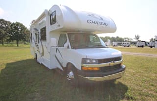 2022 Thor Motor Coach Chateau 28A
