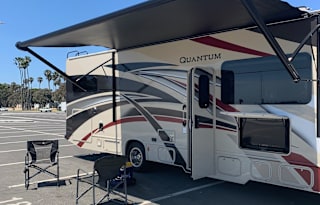 2019 FordThor Motor Coach LF131