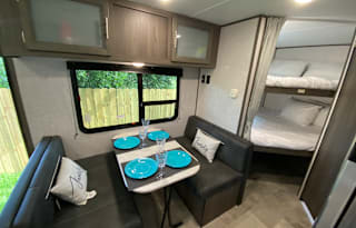 2021 Dutchmen RV KODIAK SE 22SBH 2021