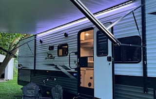 20222 Jayco pet and kid friendly RV