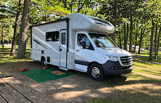 Mercedes Benz Coachmen Prism 24FS