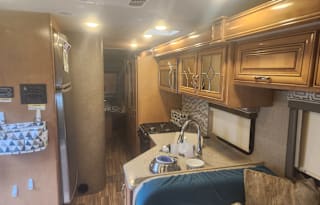 2016 Thor Motor Coach Quantum WS31