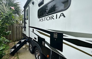 2022 Dutchmen RV Astoria 2203RB