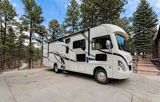 2016 Thor Motor Coach A.C.E. 30.2