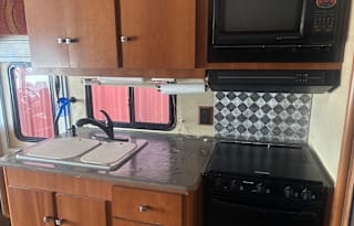 2007 Winnebago Sightseer 35J