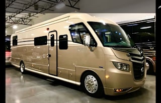 2012 Monaco Vesta 35 PBD
