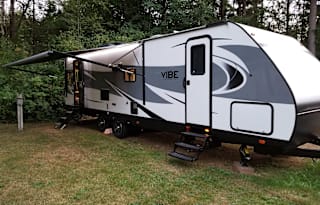 2018 Forest River Vibe 277 RLS
