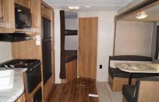 2017 Coachmen Catalina Sleeps 10