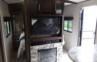 2017 Forest River RV Surveyor 32BHDS