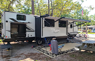 2020 Coachmen RV Spirit Ultra Lite 3379BH