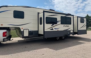 2021 Palomino Puma 295BHSS