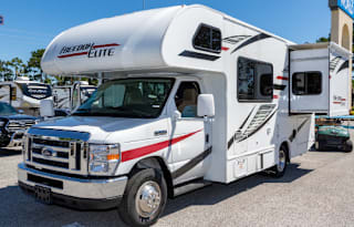 2020 Thor Motor Coach Freedom Elite 29FE