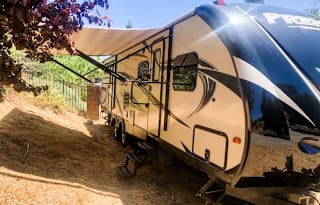 31' Travel Trailer Sleeps 10 Pet Friendly