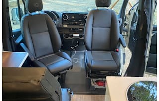 FOR RENT AND FOR SALE!! Storyteller Overland Class