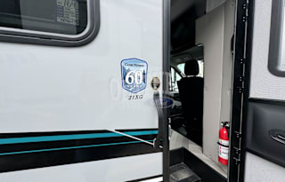 RNT164 - 2025 Coachmen RV Cross Trail EV 21XG
