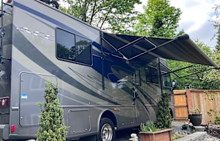 2013 Thor Motor Coach ACE 29 2