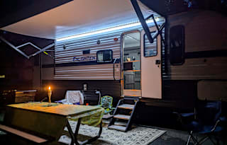 2021 Enlighten Easy to tow!