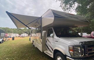 2016 Coachmen RV Freelander 29KS Ford 450