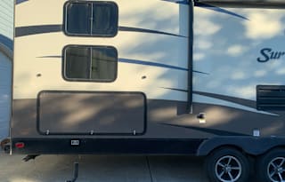 2016 Forestriver Surveyor 295QBLE