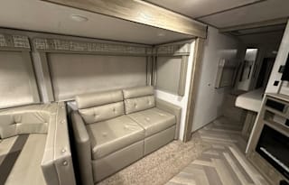 full Turn Key beautiful bunk house travel trailer.