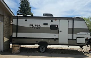 Cozy Puma Travel Trailer