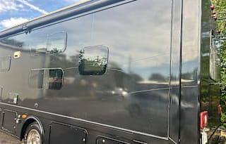 2017 Thor Motor Coach ACE 30.2