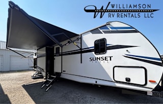 #24_Trailer w/ king, bed 4 bunks & outside kitchen