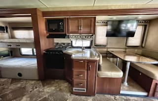 2017 Thor Motor Coach ACE 30.2