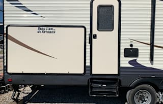 2017 Palomino Puma 31-BHSS
