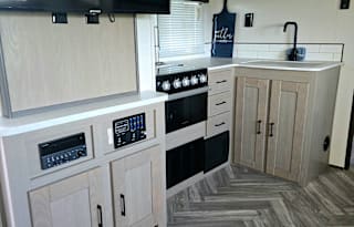 Adventure Awaits in this Camper!