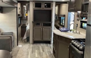 Absolutely Kiddo & Fido Friendly Camper