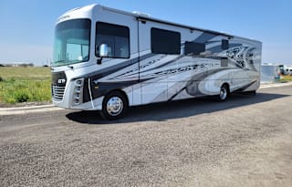 2022 FR Georgetown 7 *Unlimited Miles* (#4027)