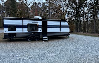 2025 Easy Tow Bunkhouse