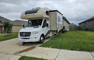 2022 Thor Quantum MB 24