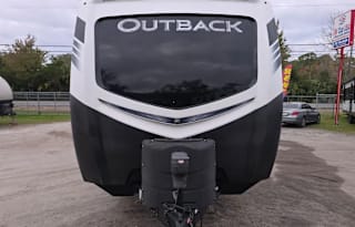 Keystone Outback 335CG