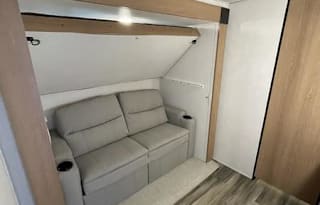 Perfect 5th Wheel with two bedrooms